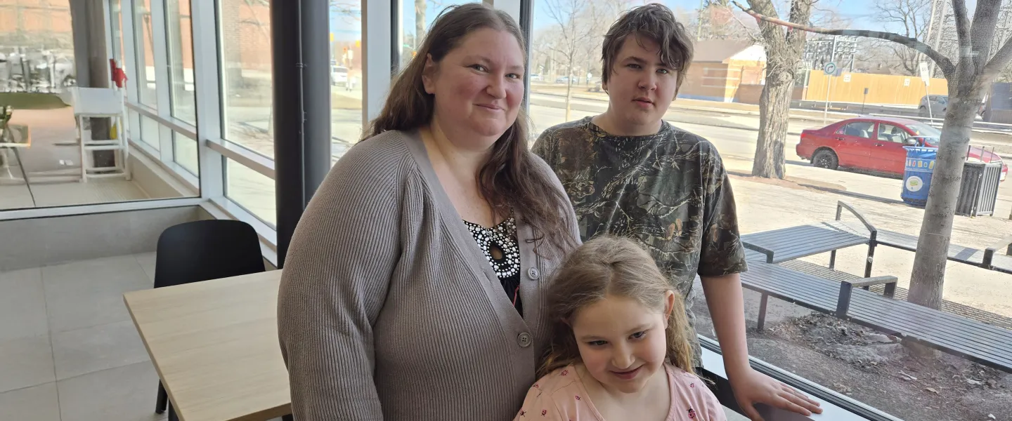 Shanda and her children at the Y